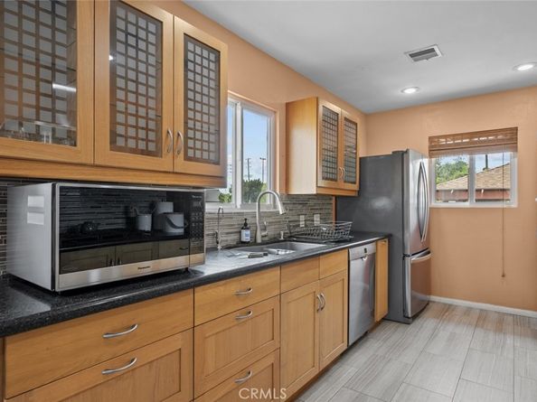 6425 Satsuma Avenue, North Hollywood CA 91606