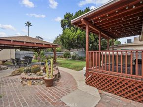 6425 Satsuma Avenue, North Hollywood CA 91606