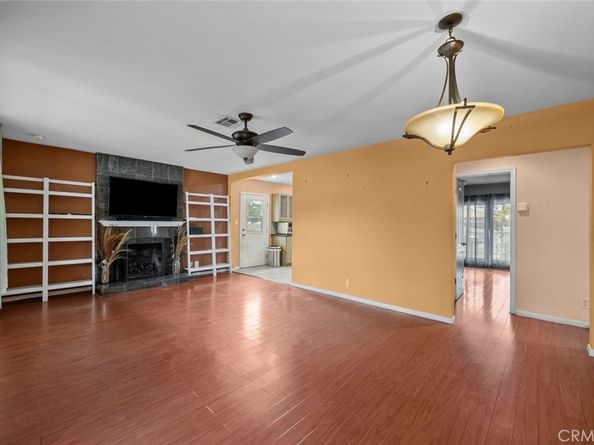 6425 Satsuma Avenue, North Hollywood CA 91606