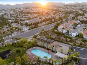11648 Mariposa Bay Lane, Porter Ranch CA 91326