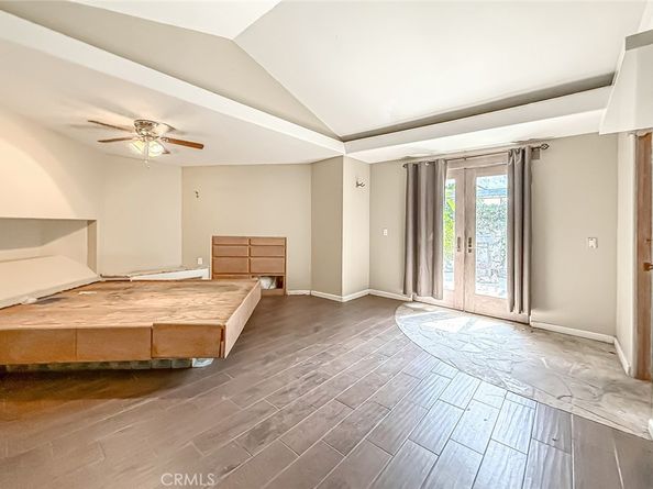 8835 Monogram Avenue, North Hills CA 91343