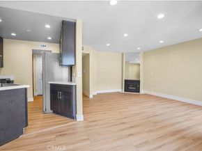 1207 N Columbus Avenue, Glendale CA 91202