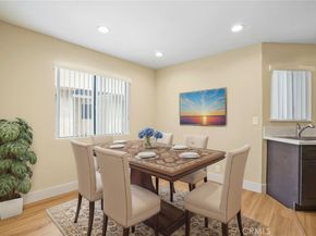 1207 N Columbus Avenue, Glendale CA 91202