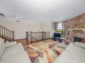 18100 Burbank Boulevard 11, Tarzana CA 91356