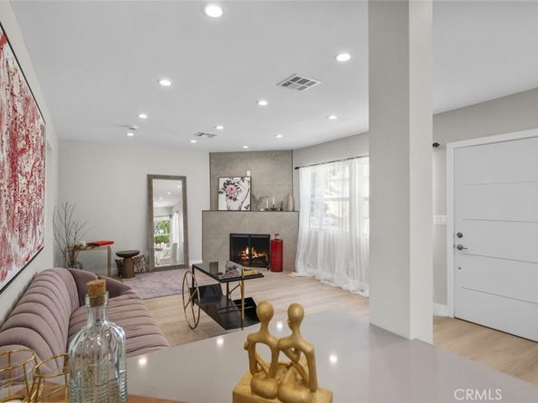 6820 Jellico Avenue, Van Nuys CA 91406