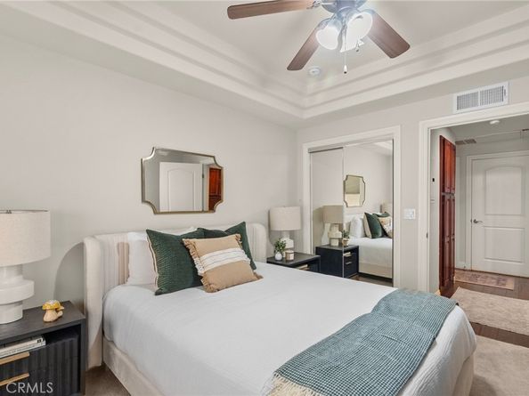 12044 Hoffman Street 204, Studio City CA 91604