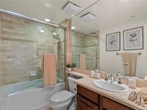 12044 Hoffman Street 204, Studio City CA 91604