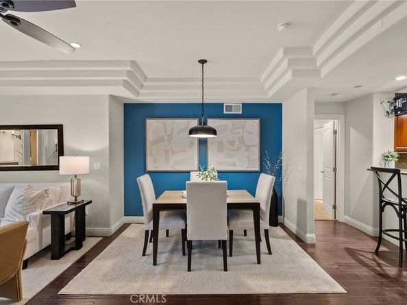 12044 Hoffman Street 204, Studio City CA 91604