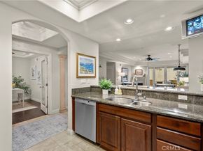 12044 Hoffman Street 204, Studio City CA 91604