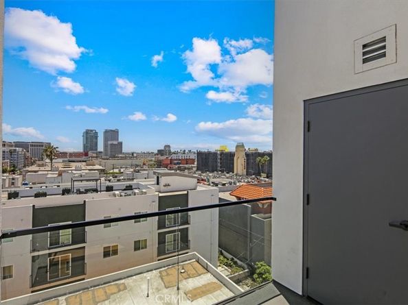 321 S Oxford Avenue 606, Los Angeles CA 90020