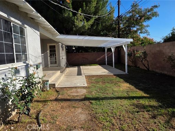 8849 Swinton Avenue, North Hills CA 91343