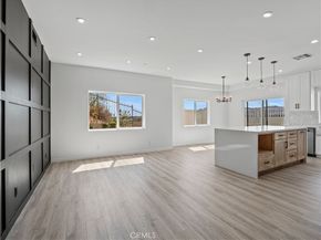 12519 Haleh Lane, Sylmar CA 91342