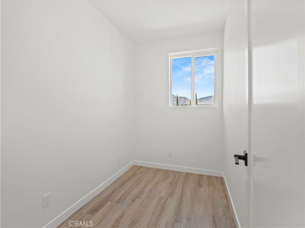 12519 Haleh Lane, Sylmar CA 91342