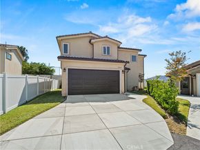 12519 Haleh Lane, Sylmar CA 91342