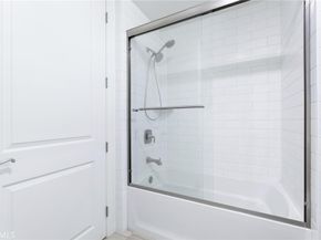 5253 Vantage Avenue 202, Valley Village CA 91607