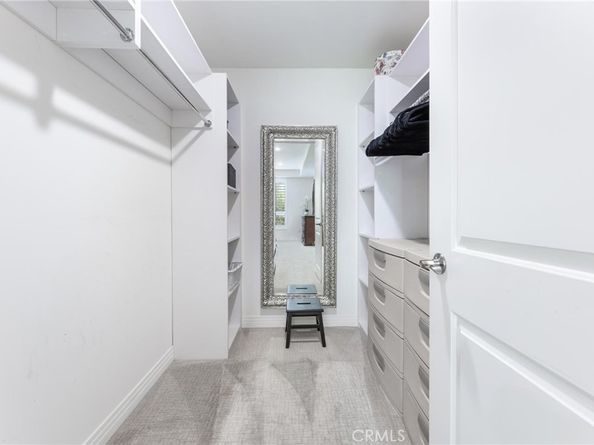 5253 Vantage Avenue 202, Valley Village CA 91607