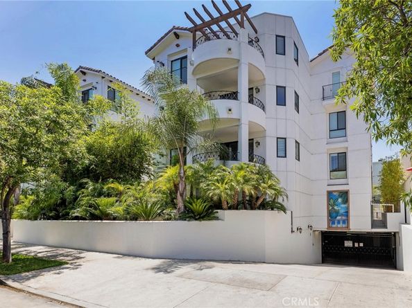 5253 Vantage Avenue 202, Valley Village CA 91607