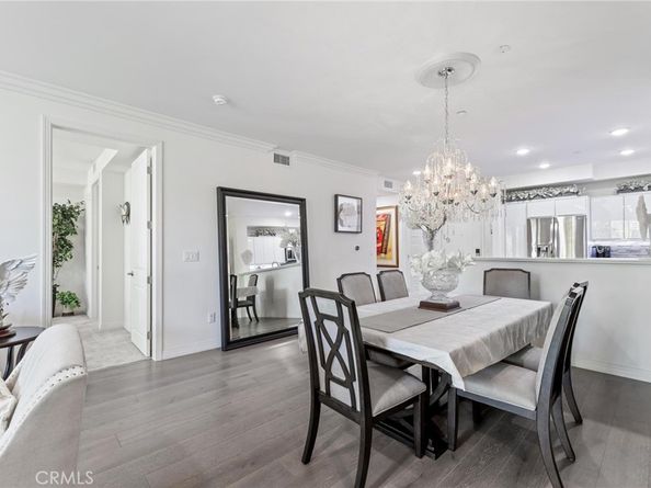 5253 Vantage Avenue 202, Valley Village CA 91607