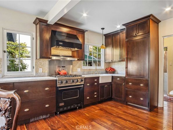 3158 Oakshire Drive, Los Angeles CA 90068