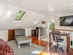 3158 Oakshire Drive, Los Angeles CA 90068
