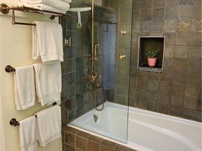 3158 Oakshire Drive, Los Angeles CA 90068