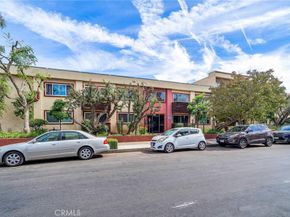 5414 Newcastle Avenue 8, Encino CA 91316