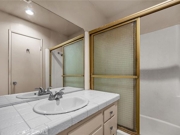 5414 Newcastle Avenue 8, Encino CA 91316