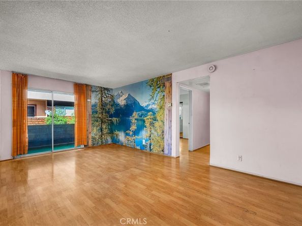 5414 Newcastle Avenue 8, Encino CA 91316
