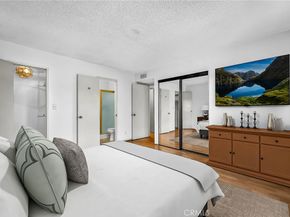 5414 Newcastle Avenue 8, Encino CA 91316