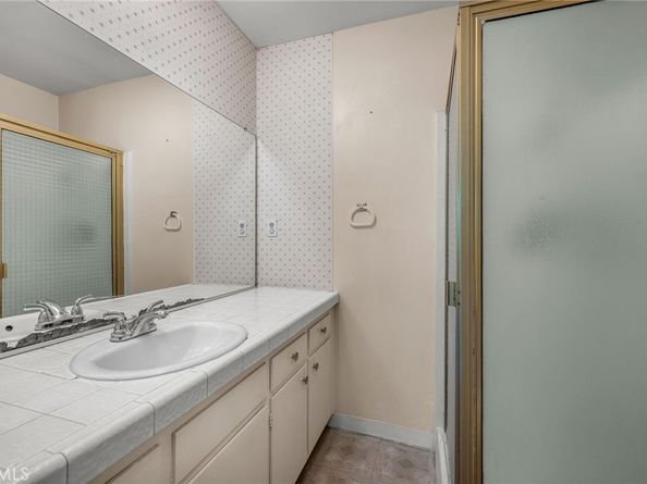 5414 Newcastle Avenue 8, Encino CA 91316