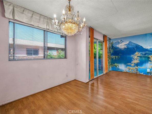 5414 Newcastle Avenue 8, Encino CA 91316