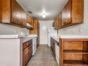 5414 Newcastle Avenue 8, Encino CA 91316