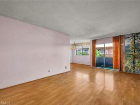 5414 Newcastle Avenue 8, Encino CA 91316