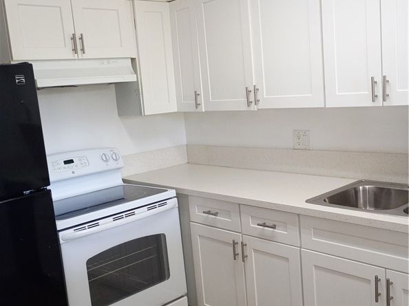 5644 Yolanda Avenue 3, Tarzana CA 91356