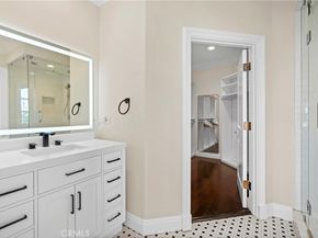 13320 Mulholland Drive, Beverly Hills CA 90210