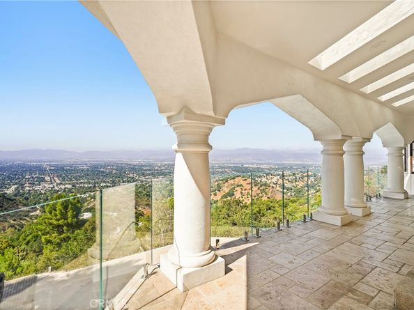 13320 Mulholland Drive, Beverly Hills CA 90210