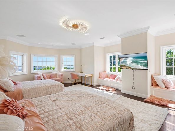 13320 Mulholland Drive, Beverly Hills CA 90210