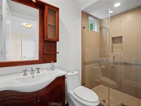 13320 Mulholland Drive, Beverly Hills CA 90210