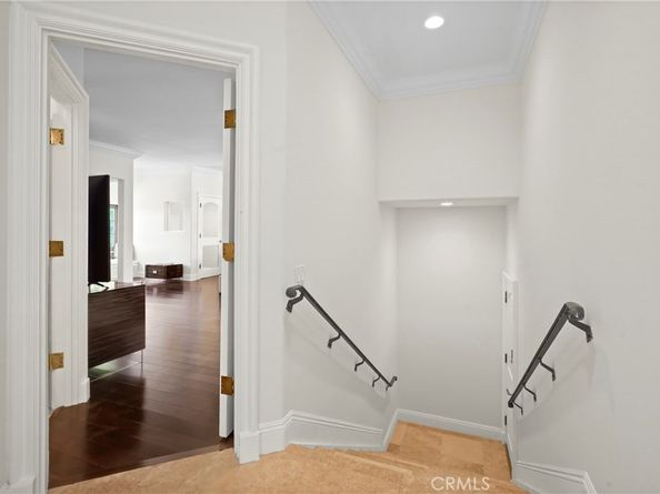 13320 Mulholland Drive, Beverly Hills CA 90210