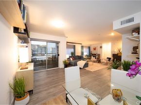 8744 Burnet 7, North Hills CA 91343