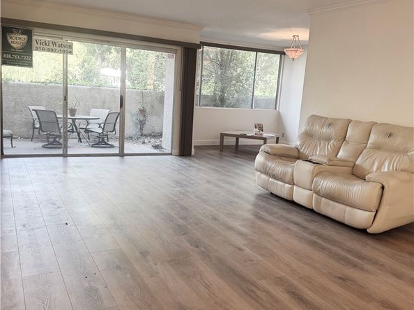 4487 Colbath Avenue 101, Sherman Oaks CA 91423