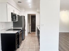 4487 Colbath Avenue 101, Sherman Oaks CA 91423