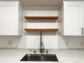4487 Colbath Avenue 101, Sherman Oaks CA 91423
