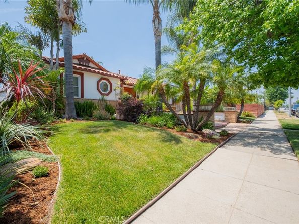 16732 Lassen Street, Northridge CA 91343