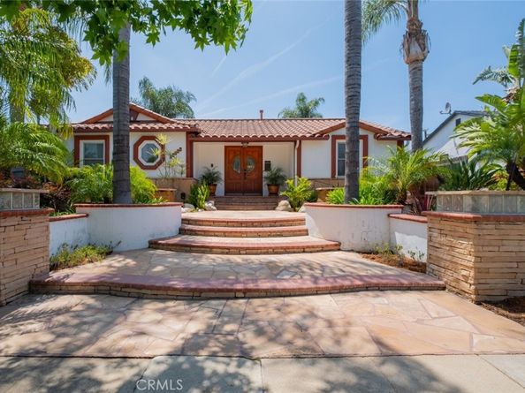 16732 Lassen Street, Northridge CA 91343