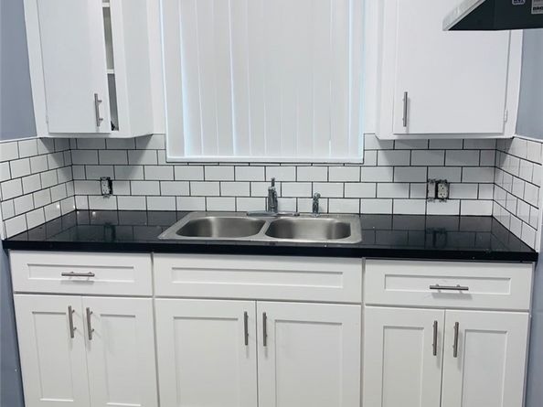 7107 Coldwater Canyon Avenue, North Hollywood CA 91605