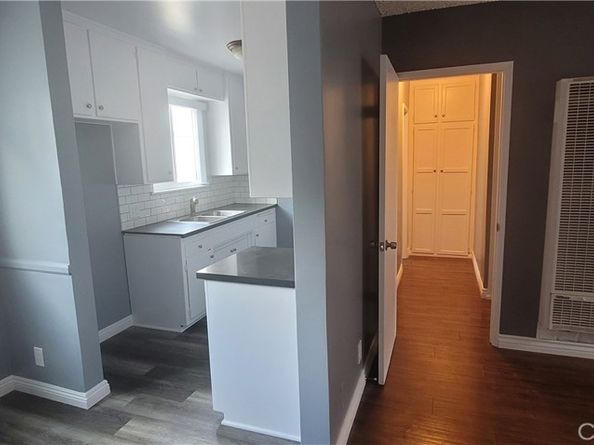 7107 Coldwater Canyon Avenue, North Hollywood CA 91605