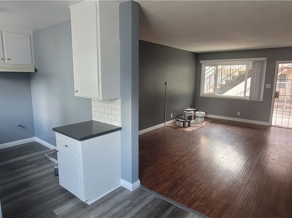 7107 Coldwater Canyon Avenue, North Hollywood CA 91605