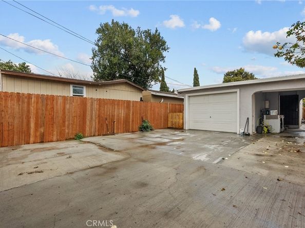 10865 Weigand Avenue, Los Angeles CA 90059