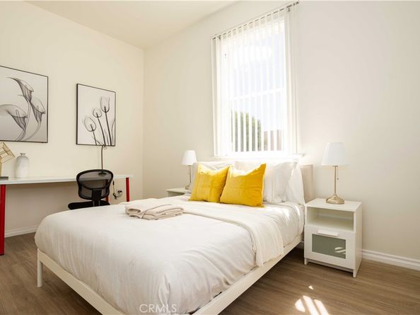 1168 W 35th Street, Los Angeles CA 90007